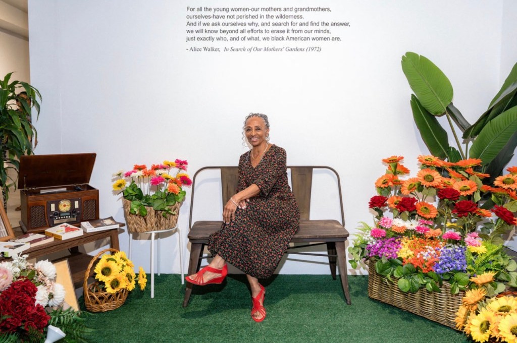 She Was 75 When She Had Her First Solo Exhibition. Now Collectors Are Taking Notice. After a lifetime of resilience, faith, and creativity, Carolyn Jordan-Sweeney’s debut exhibition, Garden Seed, became a powerful reminder that an artist’s moment can arrive at any age. African American women painters, black women painters, black women artists